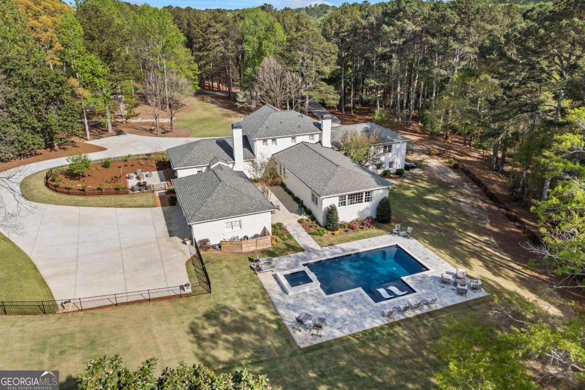 1900 Crystal Hills Drive Athens GA 30606