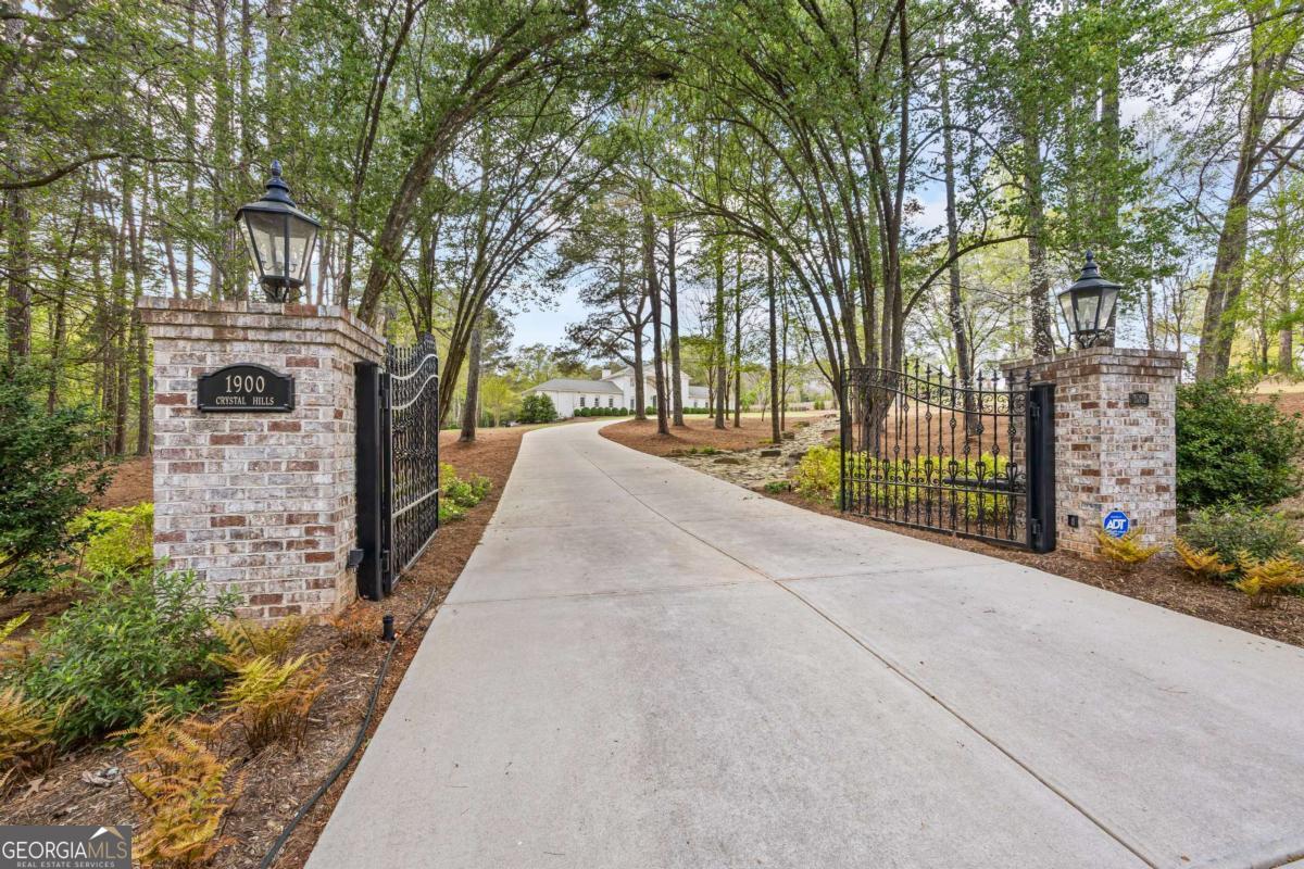 1900 Crystal Hills Drive Athens GA 30606