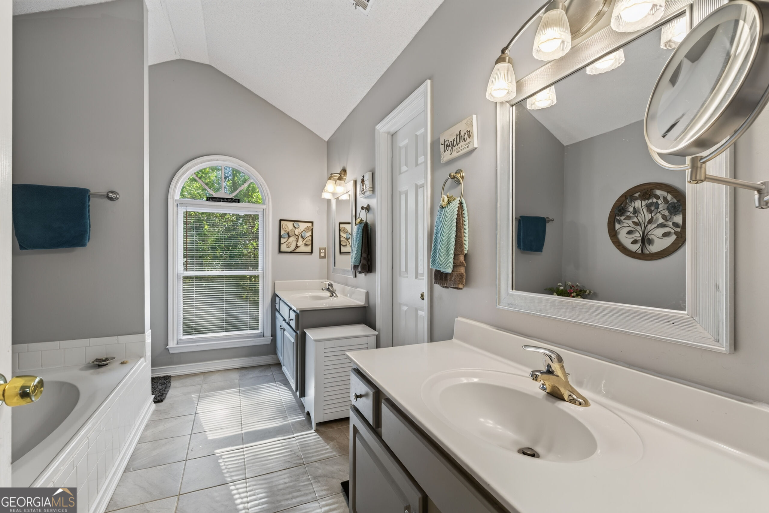 122 Jordan Drive Lizella GA 31052