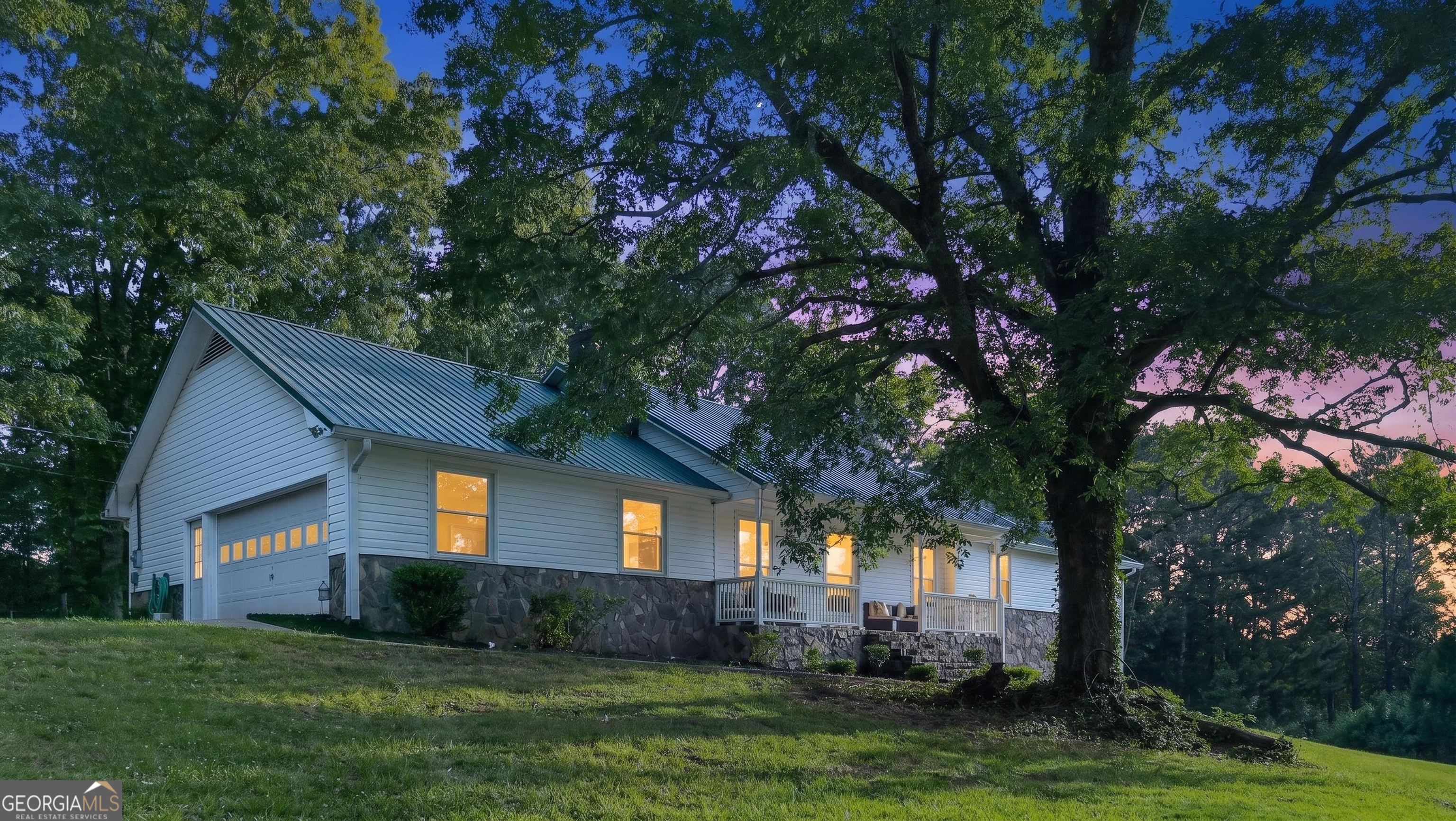662 Highway 18 W Barnesville GA 30204