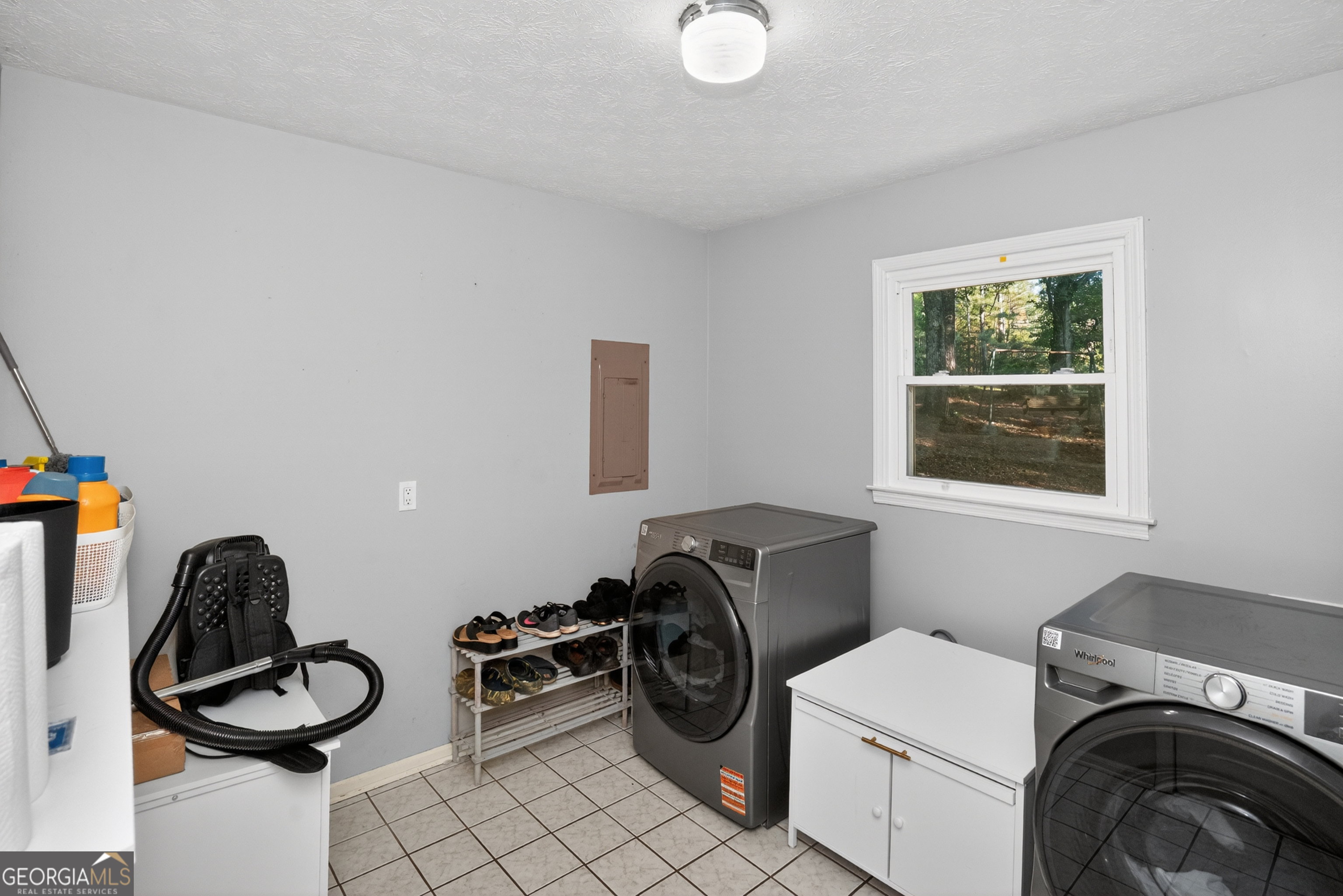 662 Highway 18 W Barnesville GA 30204