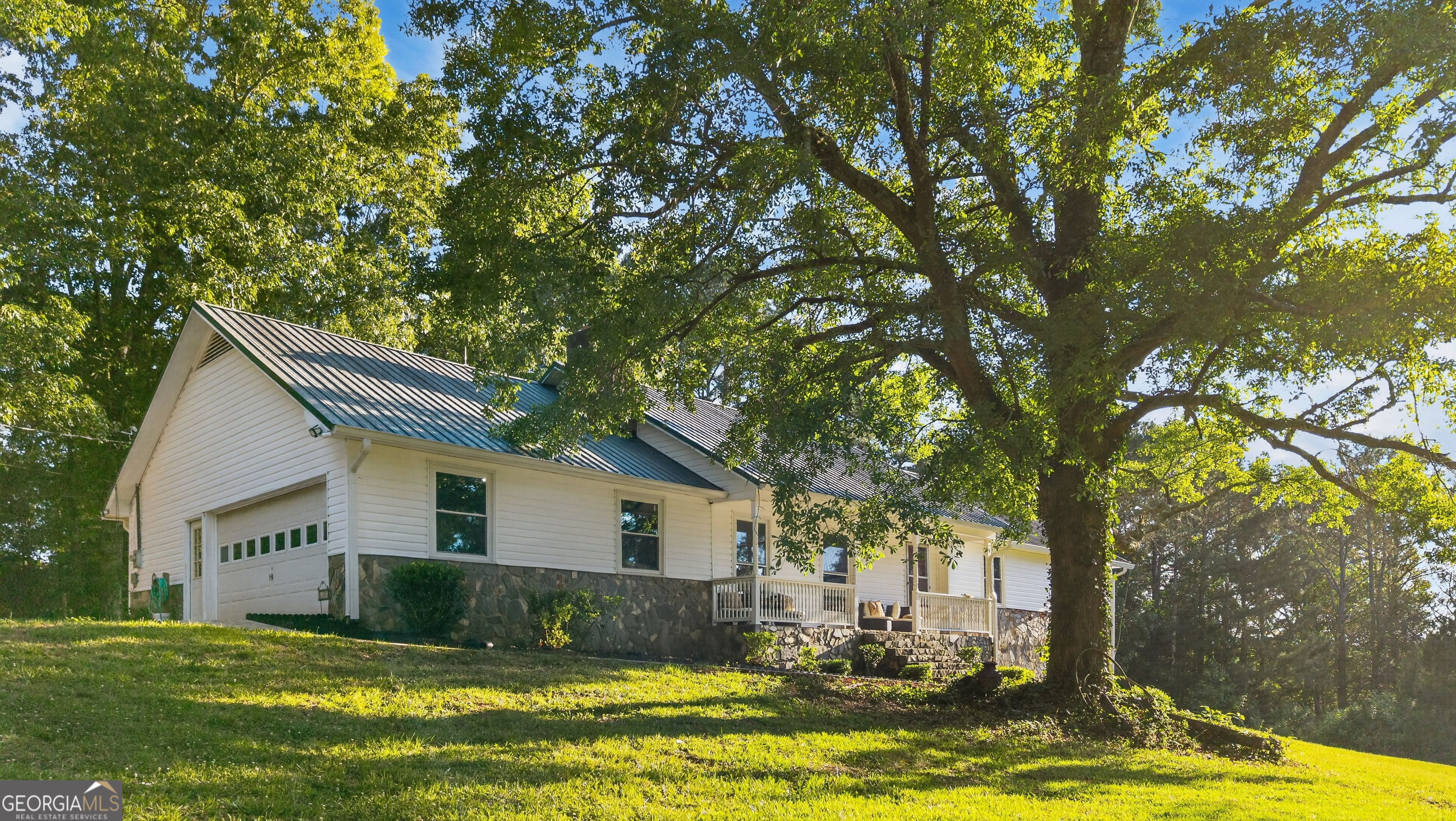 662 Highway 18 W Barnesville GA 30204