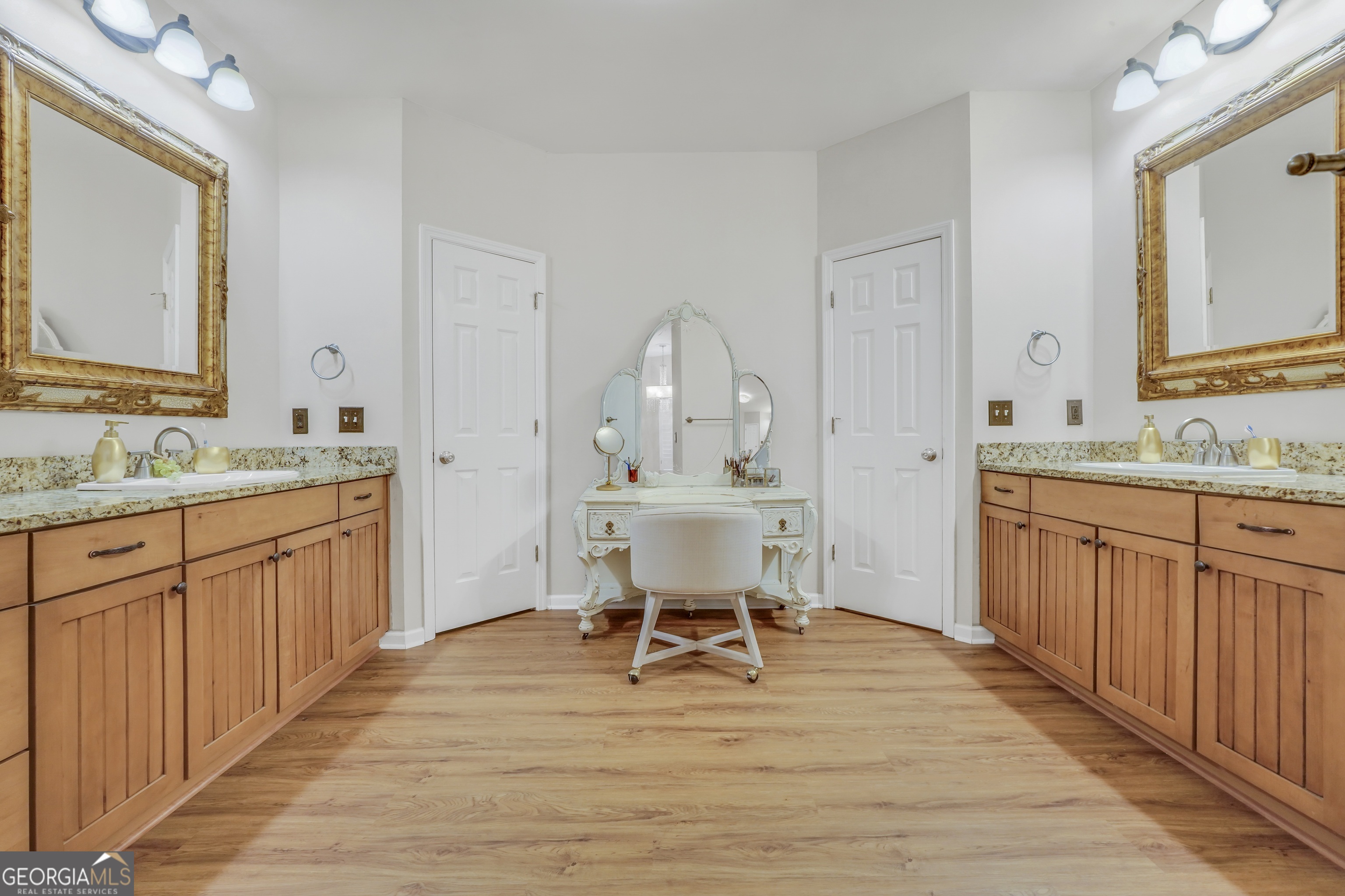 1010 Little River Way Alpharetta GA 30004