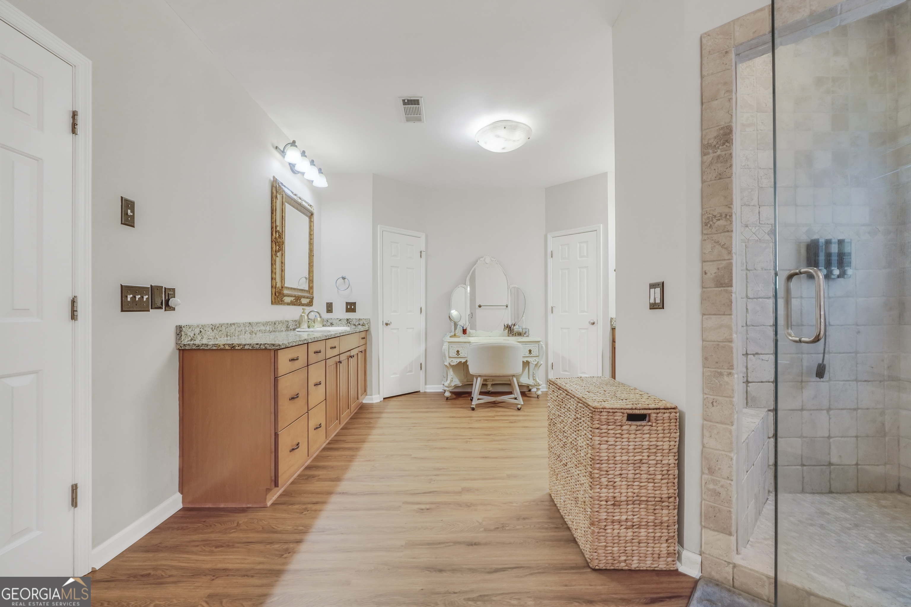 1010 Little River Way Alpharetta GA 30004