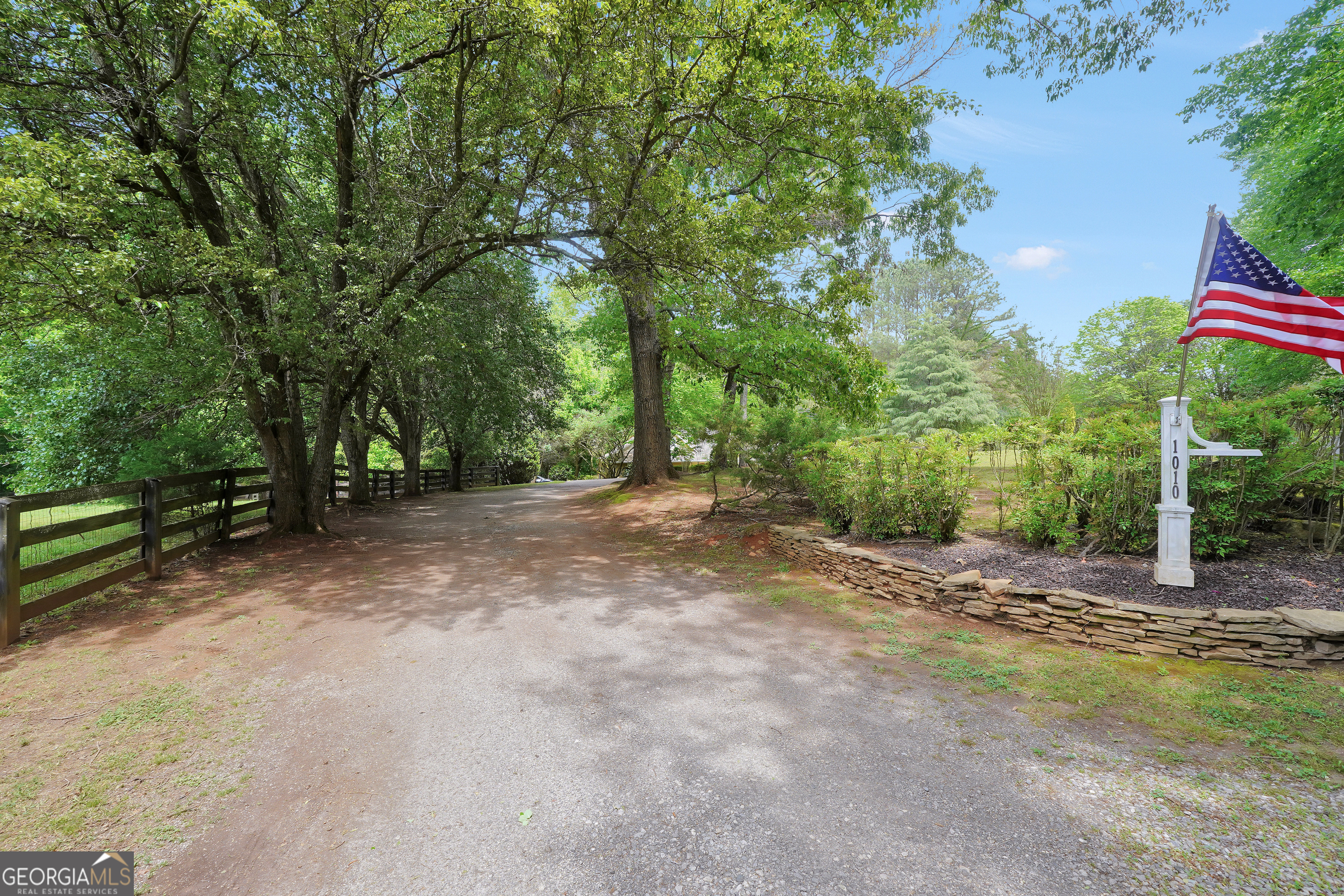 1010 Little River Way Alpharetta GA 30004