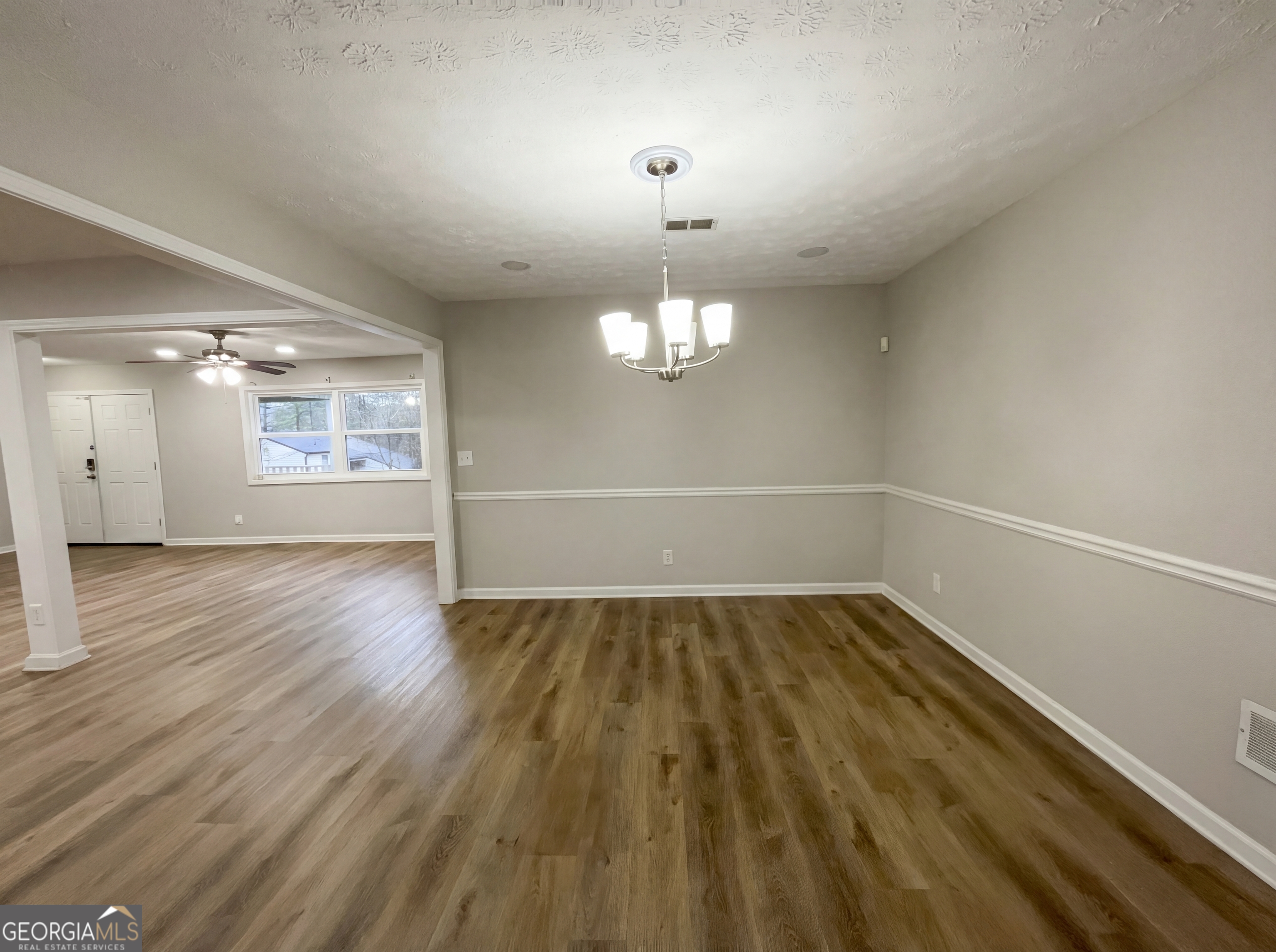 1606 Fieldgreen Overlook Stone Mountain GA 30088