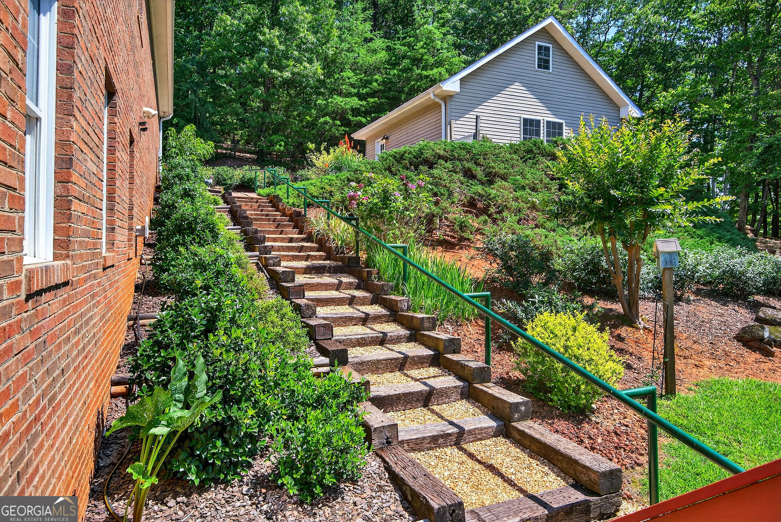 865 Laurel Ridge Road Cleveland GA 30528