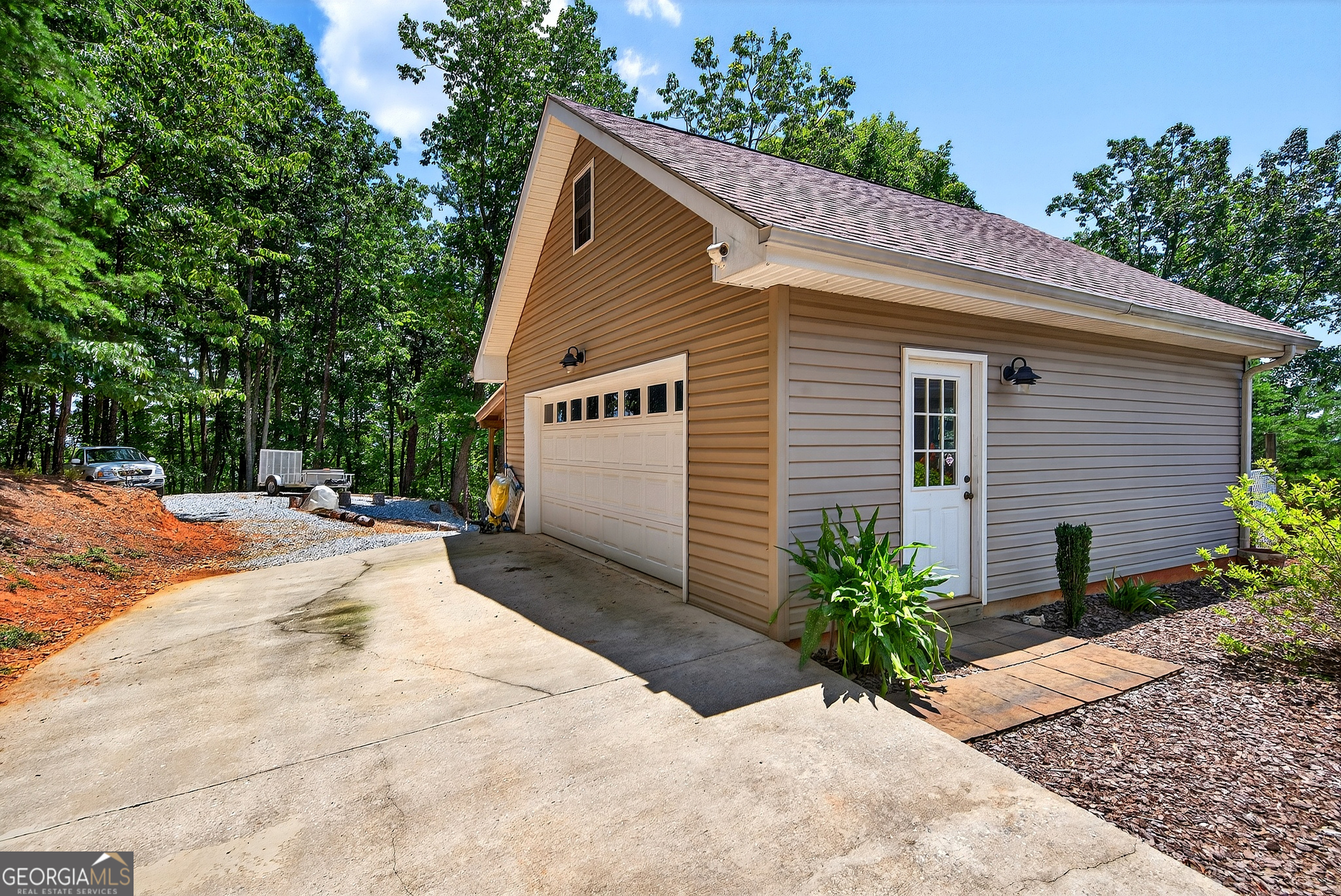865 Laurel Ridge Road Cleveland GA 30528
