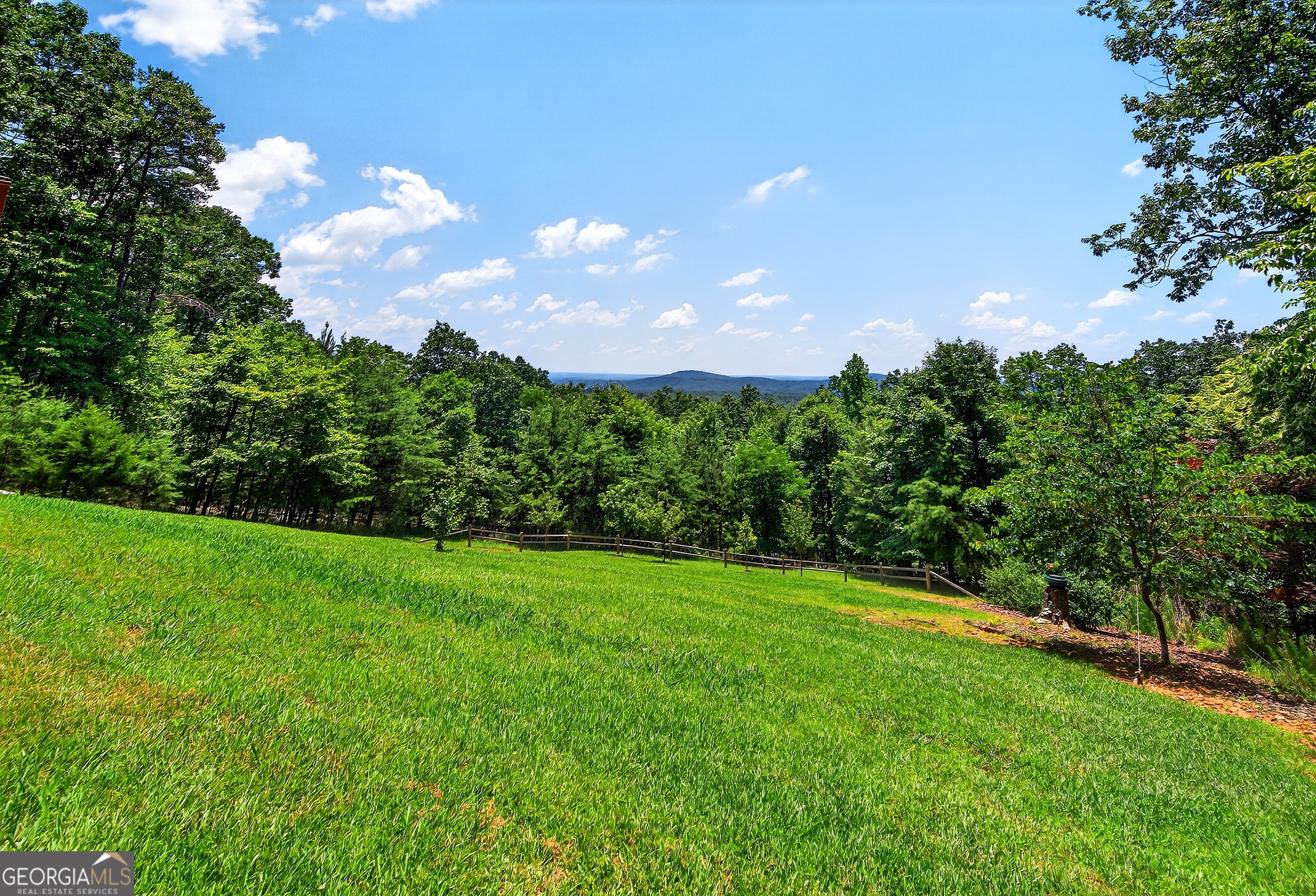 865 Laurel Ridge Road Cleveland GA 30528