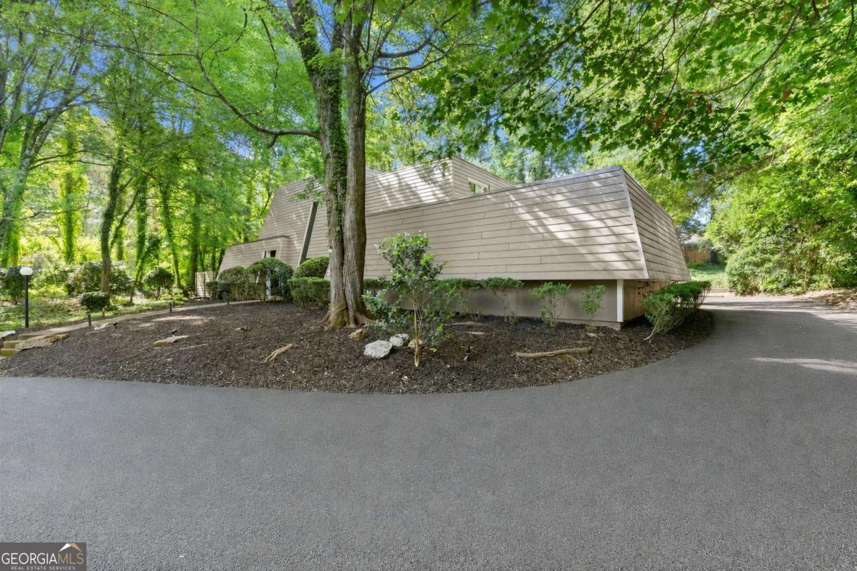 5094 Lake Fjord Pass Marietta GA 30068