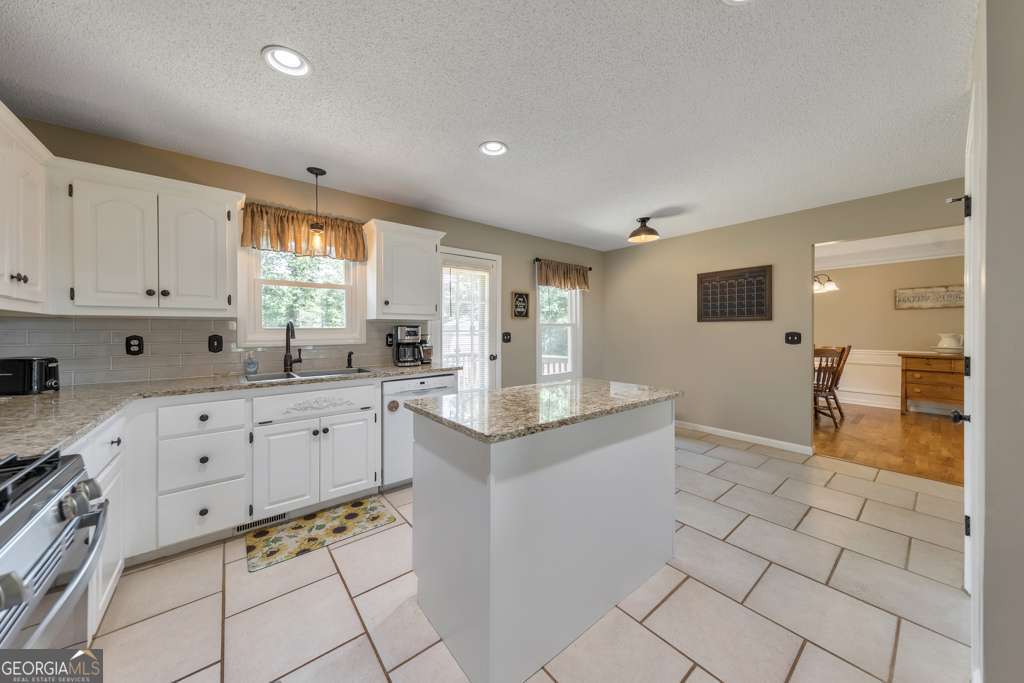 79 Riverstone Way Jasper GA 30143