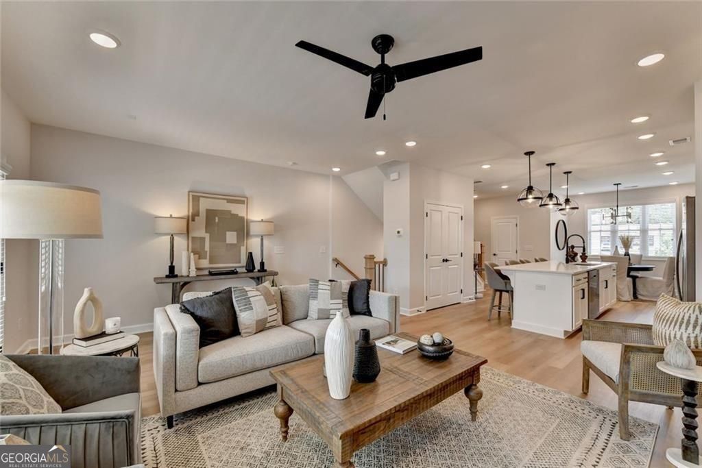 1927 Audra Alley Kennesaw GA 30144