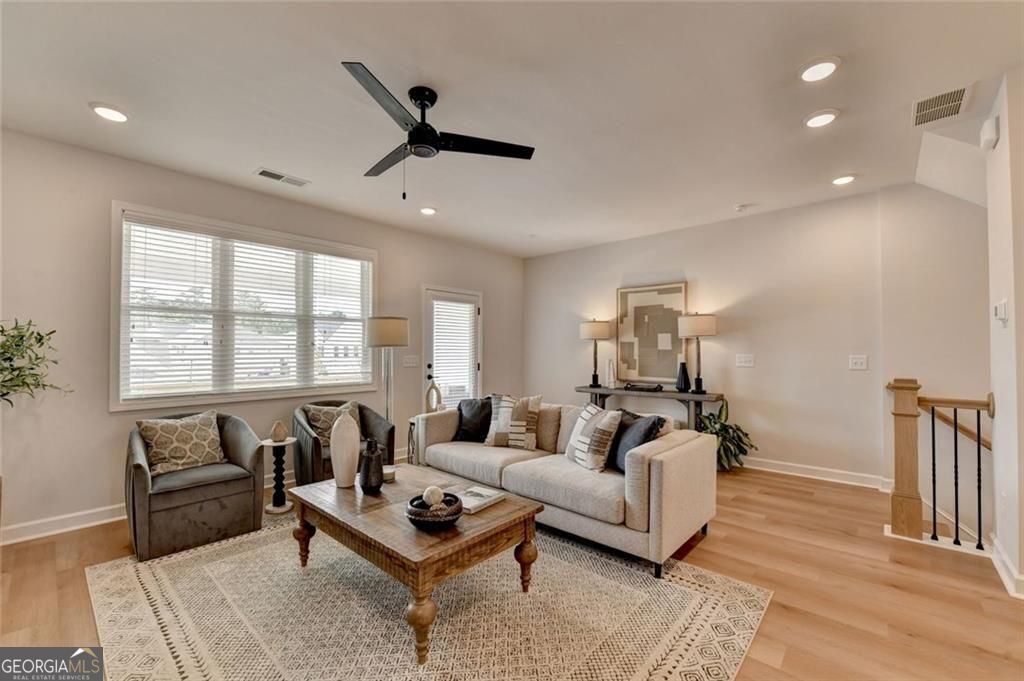 1927 Audra Alley Kennesaw GA 30144