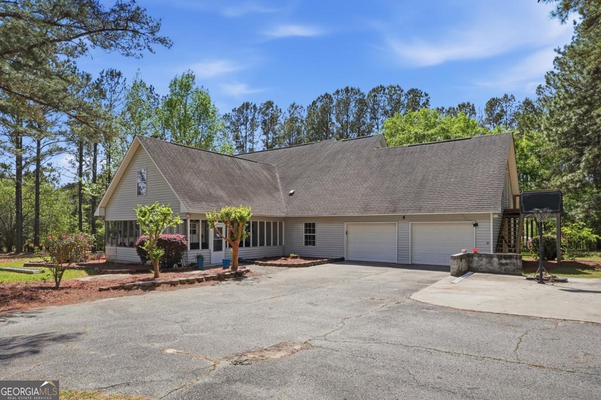 2811 Lullwater Road Tifton GA 31794