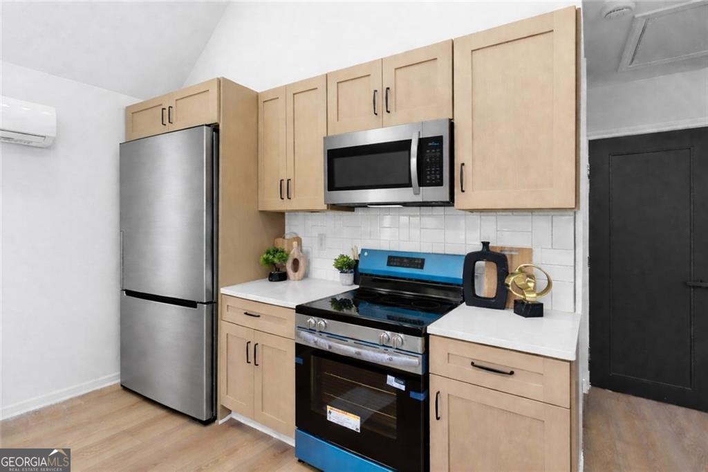 5253 Oxbow Road Stone Mountain GA 30087
