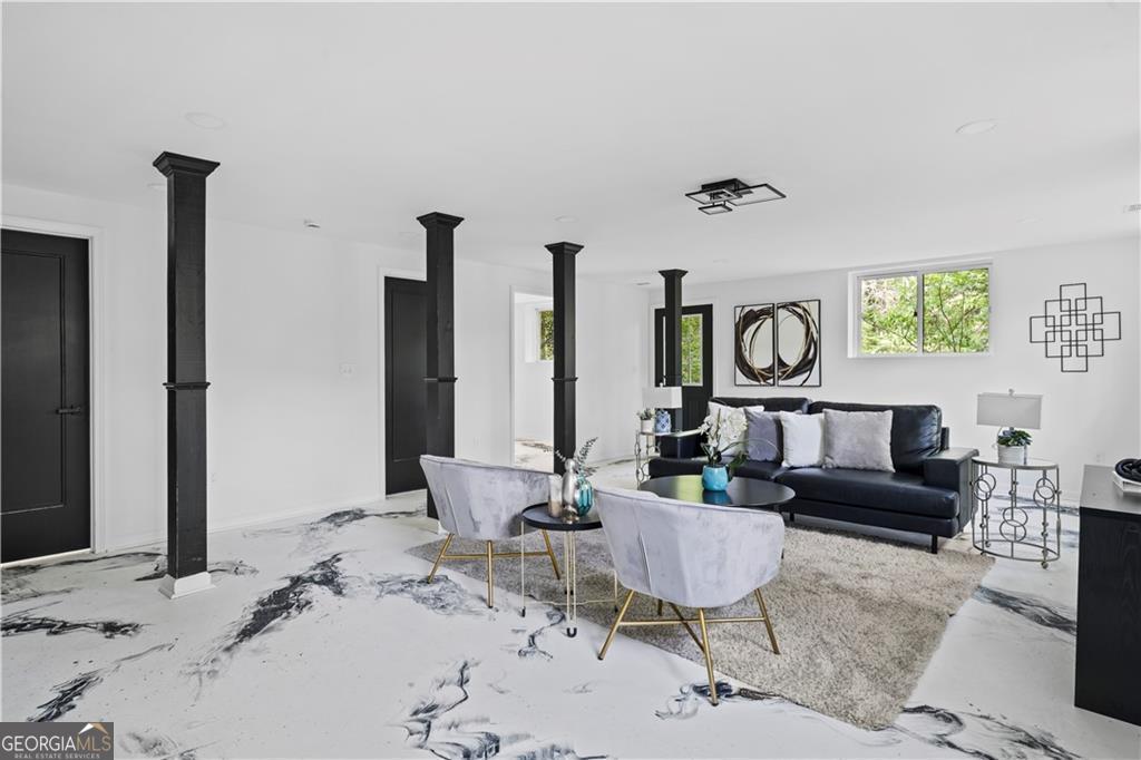 5253 Oxbow Road Stone Mountain GA 30087