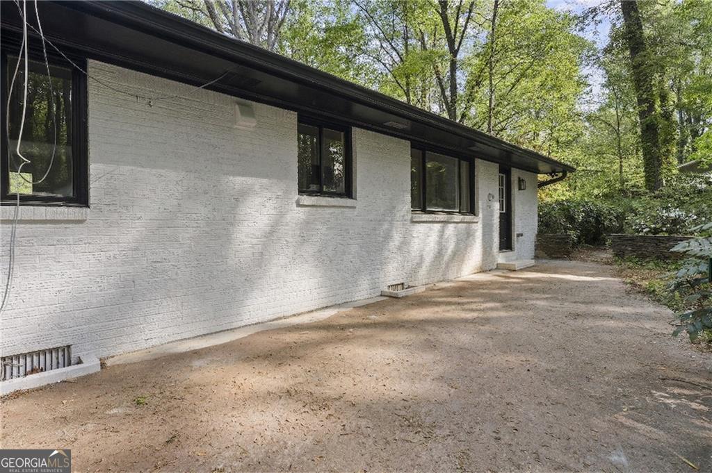 5253 Oxbow Road Stone Mountain GA 30087