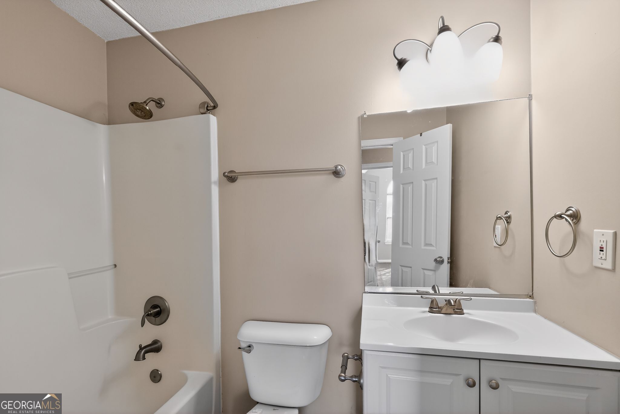 4492 Idlewood Park Lithonia GA 30038