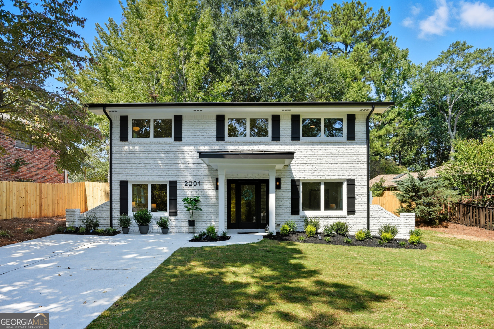 2201 Edgemore Drive Atlanta GA 30316