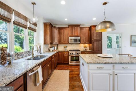 401 Ridgewater Lane Waleska GA 30183