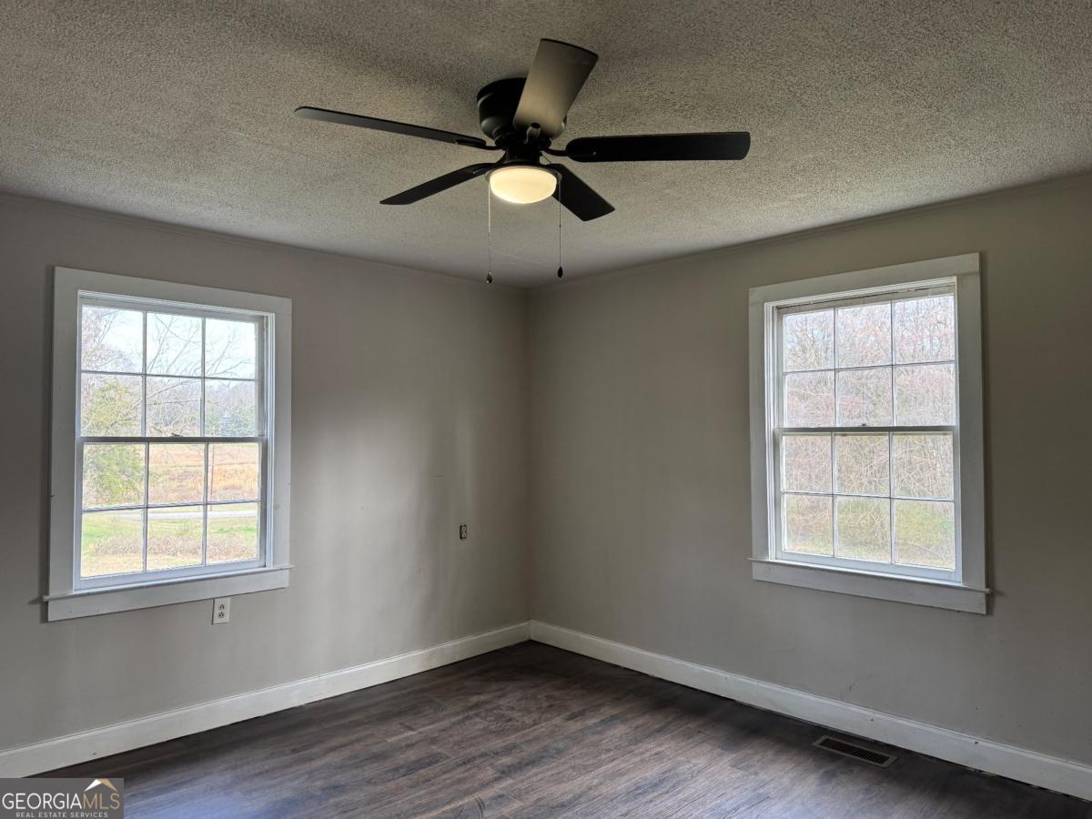 734 Bowersville Road Carnesville GA 30521