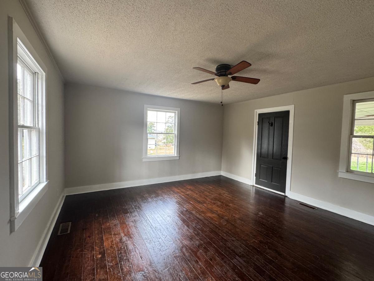 734 Bowersville Road Carnesville GA 30521