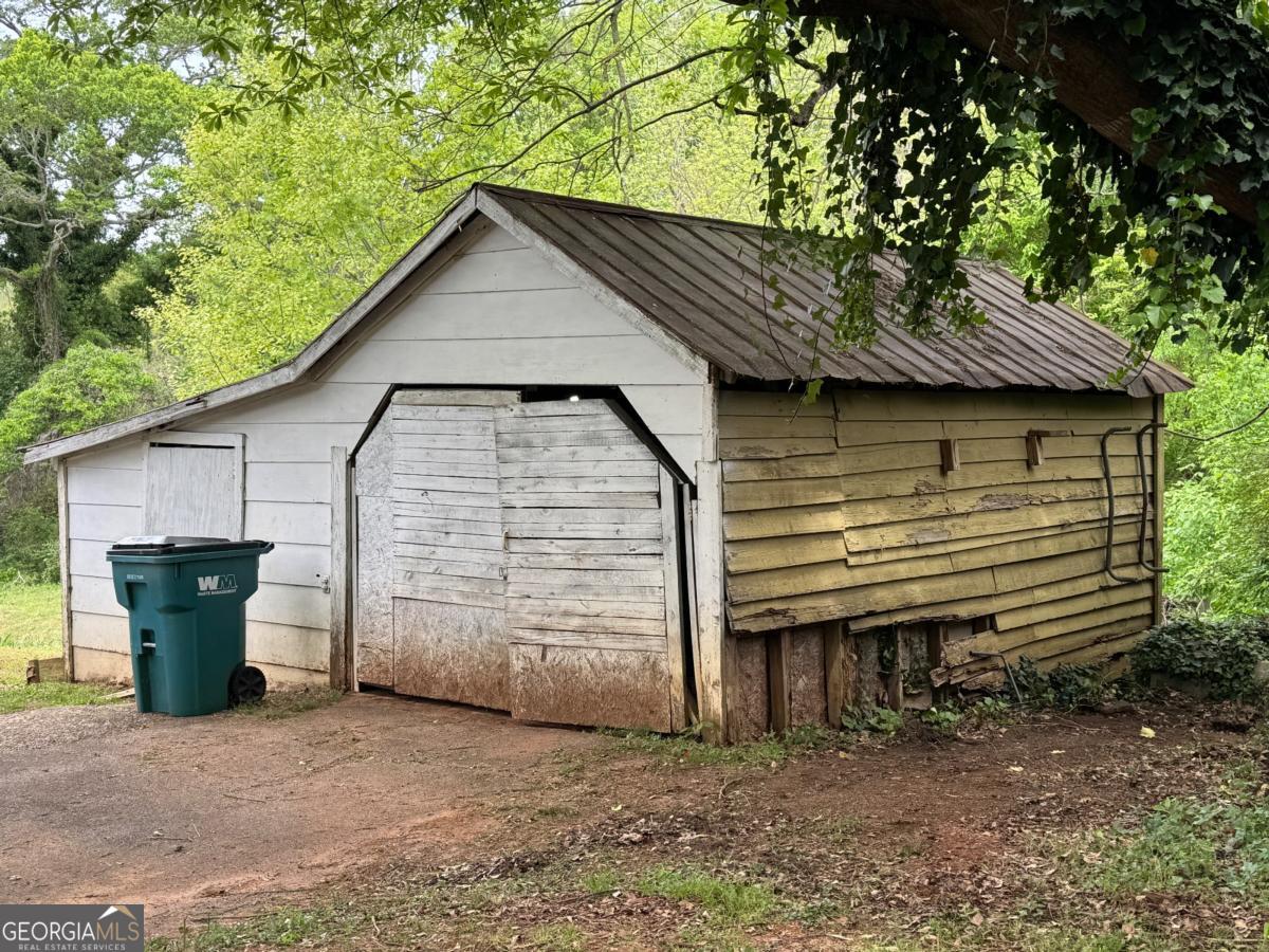 734 Bowersville Road Carnesville GA 30521