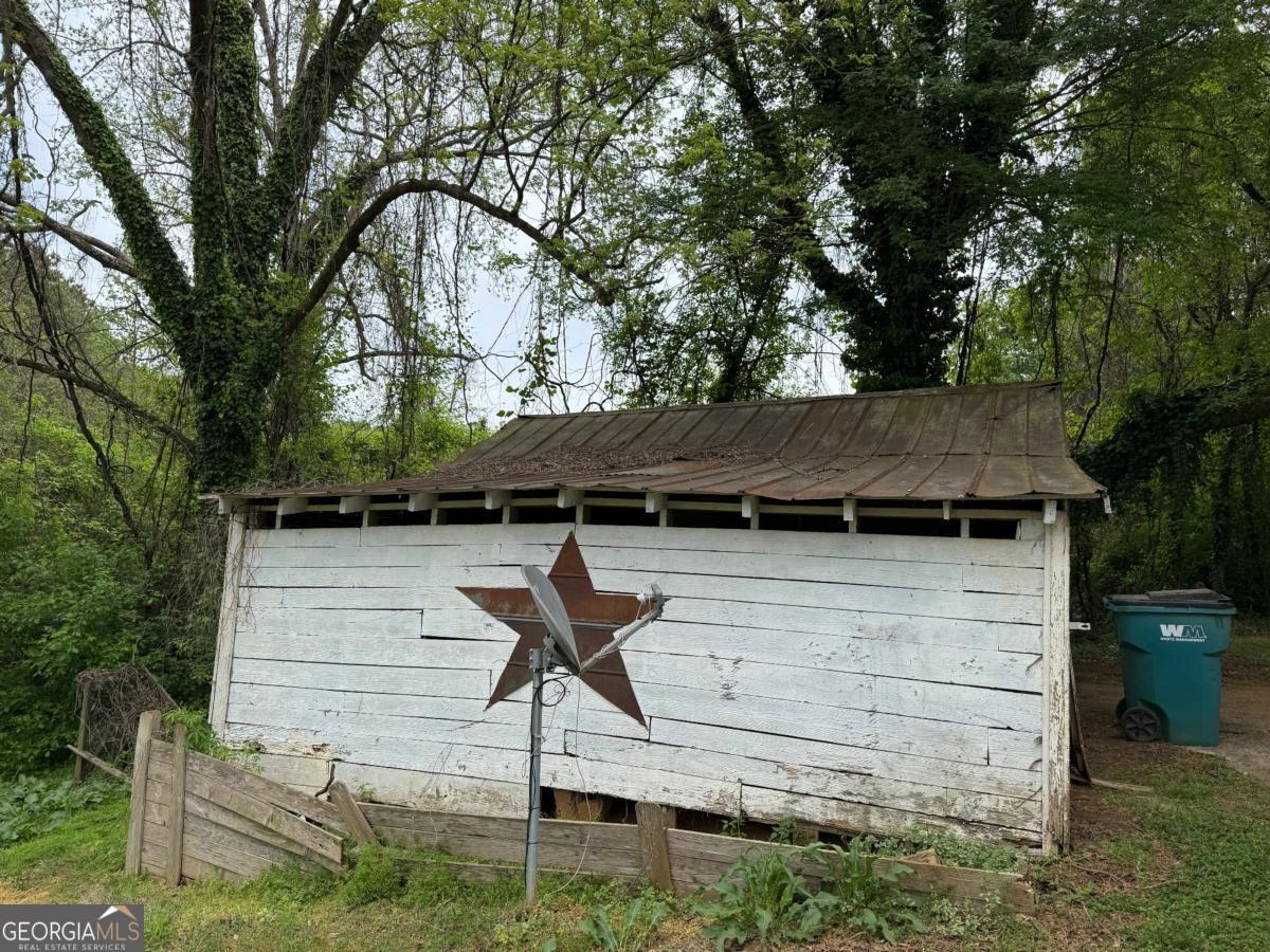 734 Bowersville Road Carnesville GA 30521