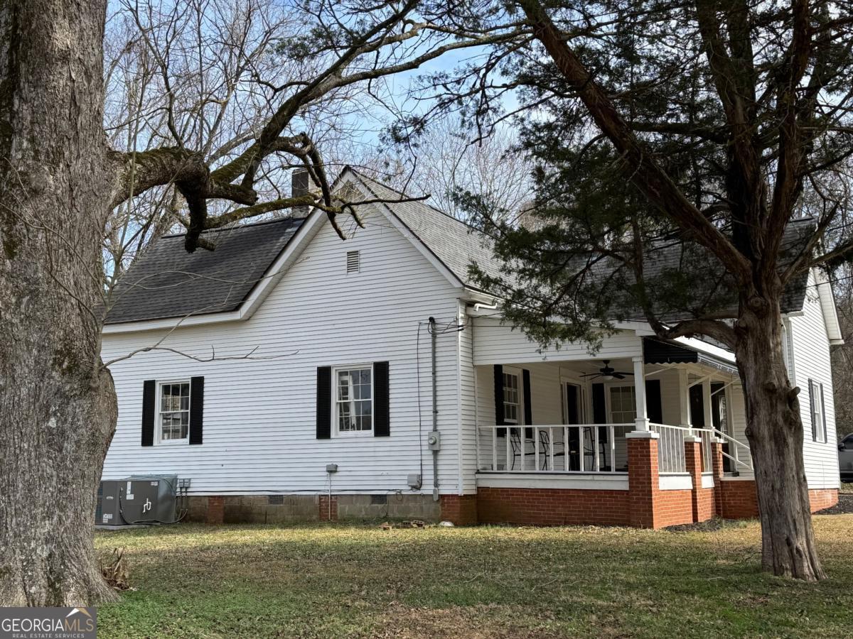 734 Bowersville Road Carnesville GA 30521