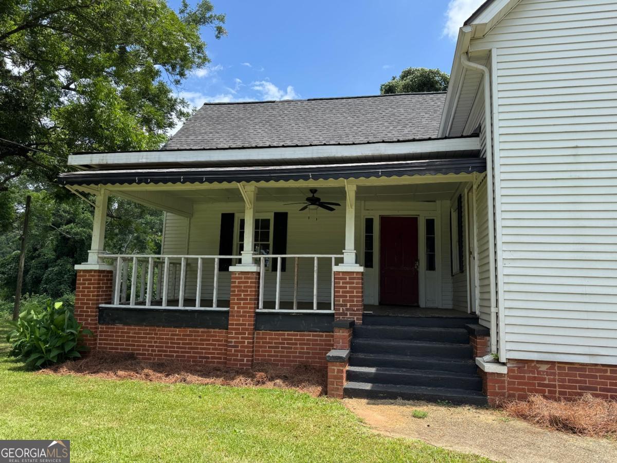 734 Bowersville Road Carnesville GA 30521