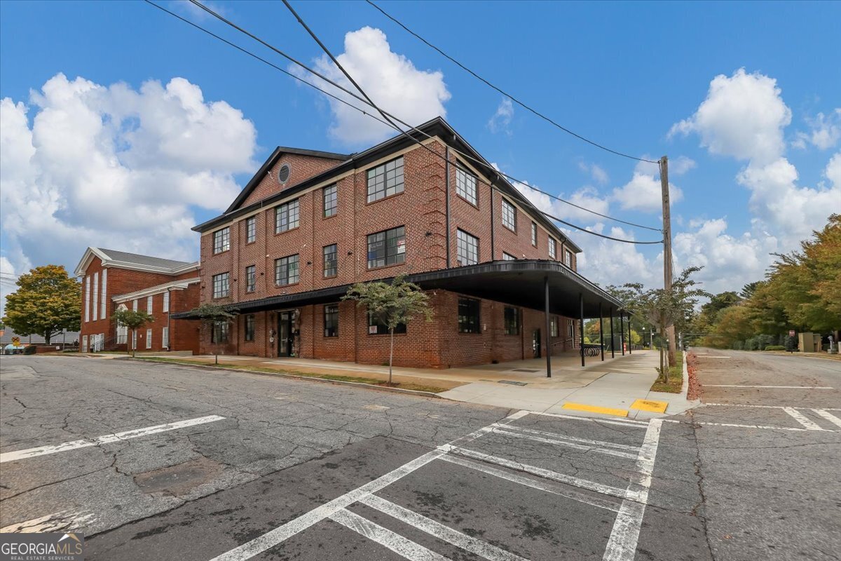 1805 Harvard Avenue College Park GA 30337