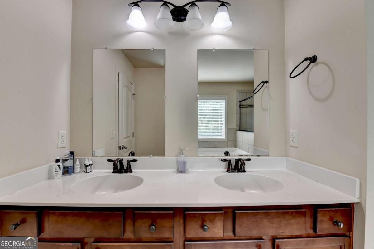 5705 Aspen Drive Cumming GA 30040