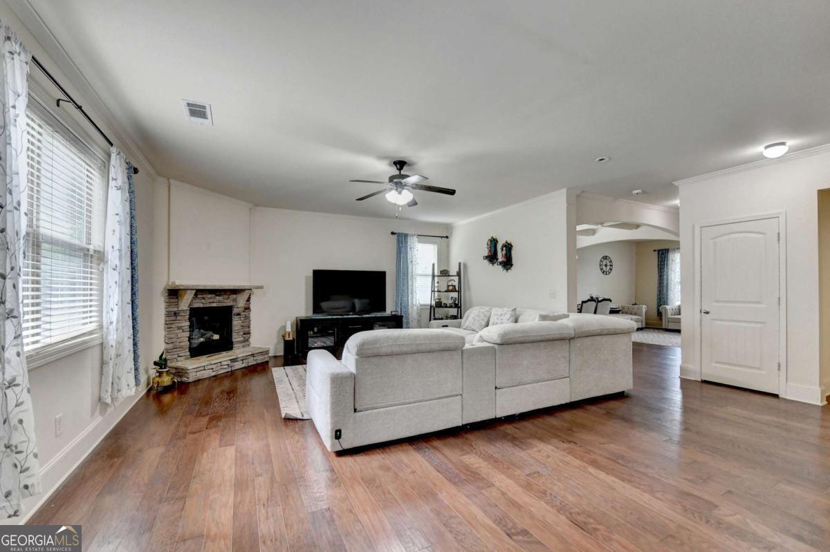 5705 Aspen Drive Cumming GA 30040