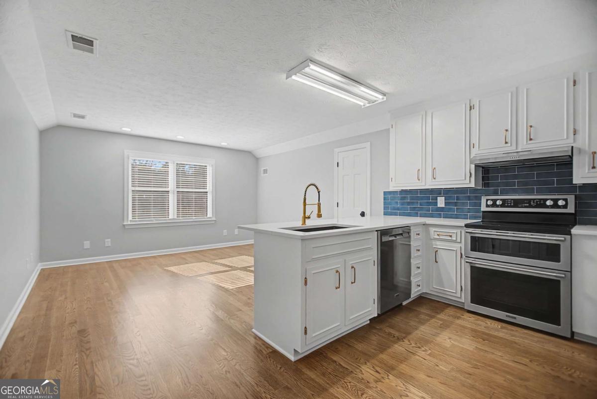 1445 Hillside Drive Grayson GA 30017
