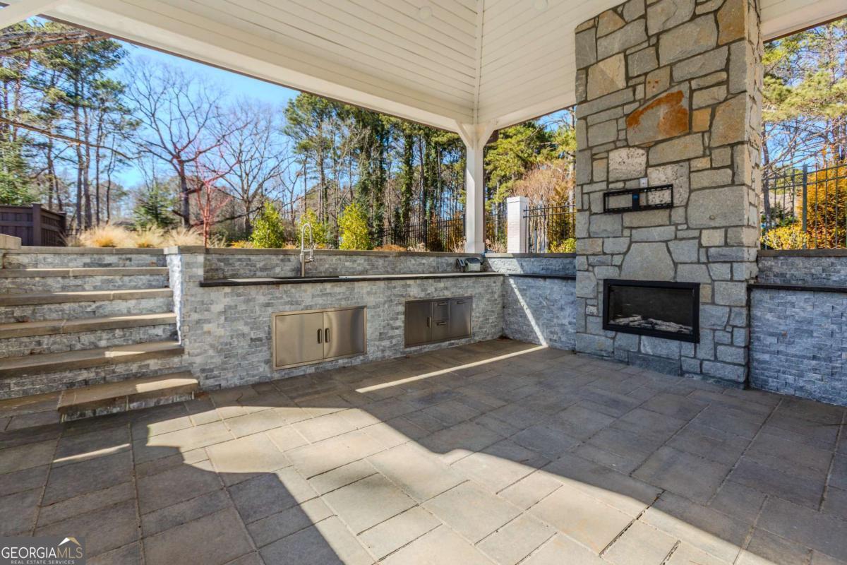 1445 Hillside Drive Grayson GA 30017