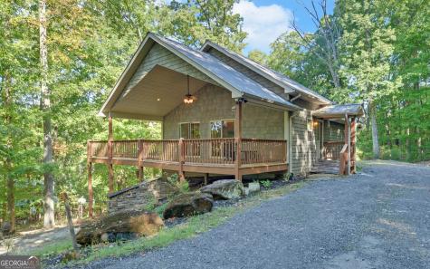 4201 Rocky Knob Drive Young Harris GA 30582