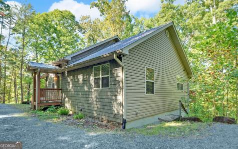 4201 Rocky Knob Drive Young Harris GA 30582