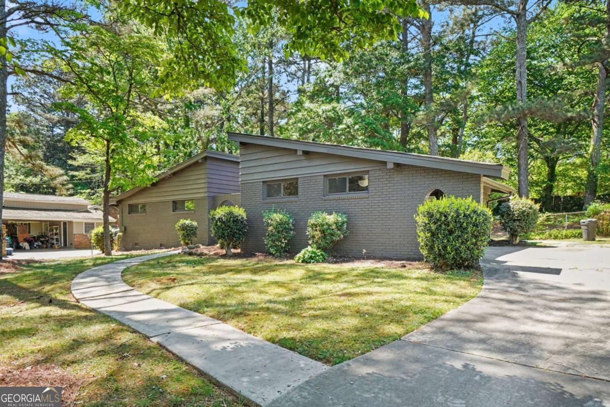 2784 Smithsonia Way Tucker GA 30084