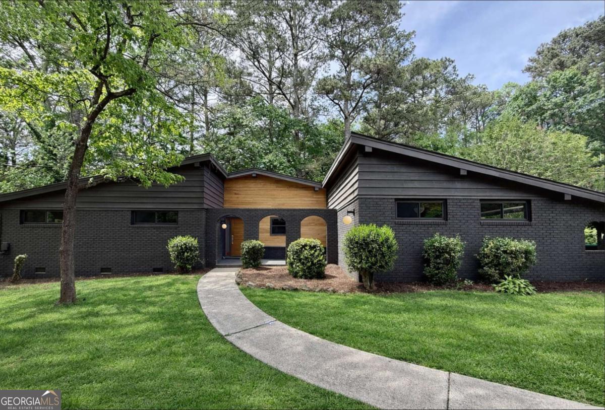 2784 Smithsonia Way Tucker GA 30084