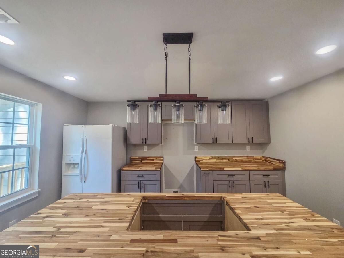 2292 Holly Springs Road Rockmart GA 30153