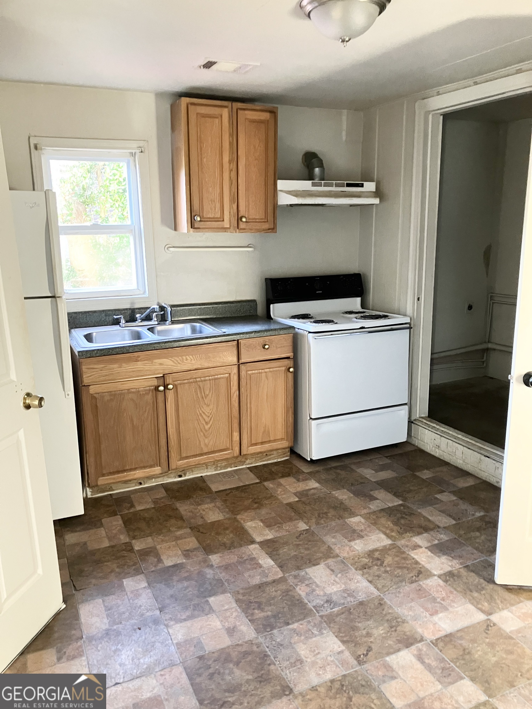1037 Mountain View Road NW Conyers GA 30012
