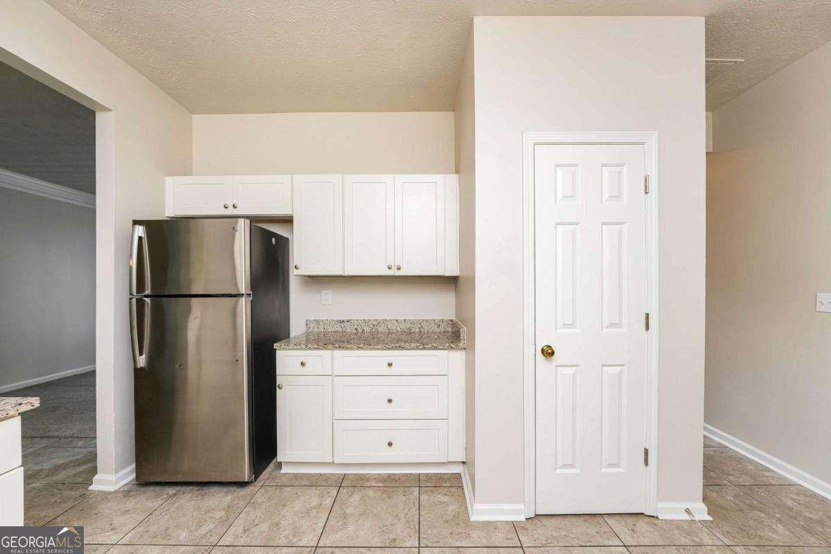 827 Shadow Lake Drive Lithonia GA 30058