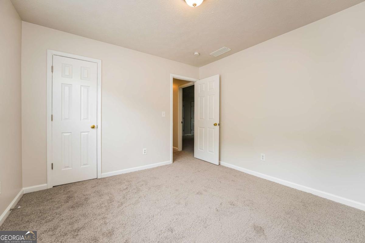 827 Shadow Lake Drive Lithonia GA 30058