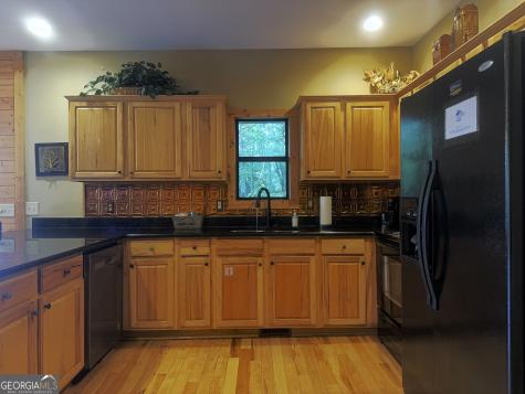 57 Yellow Rock Road Cleveland GA 30528
