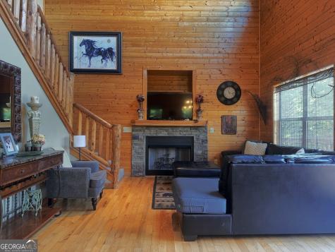 57 Yellow Rock Road Cleveland GA 30528