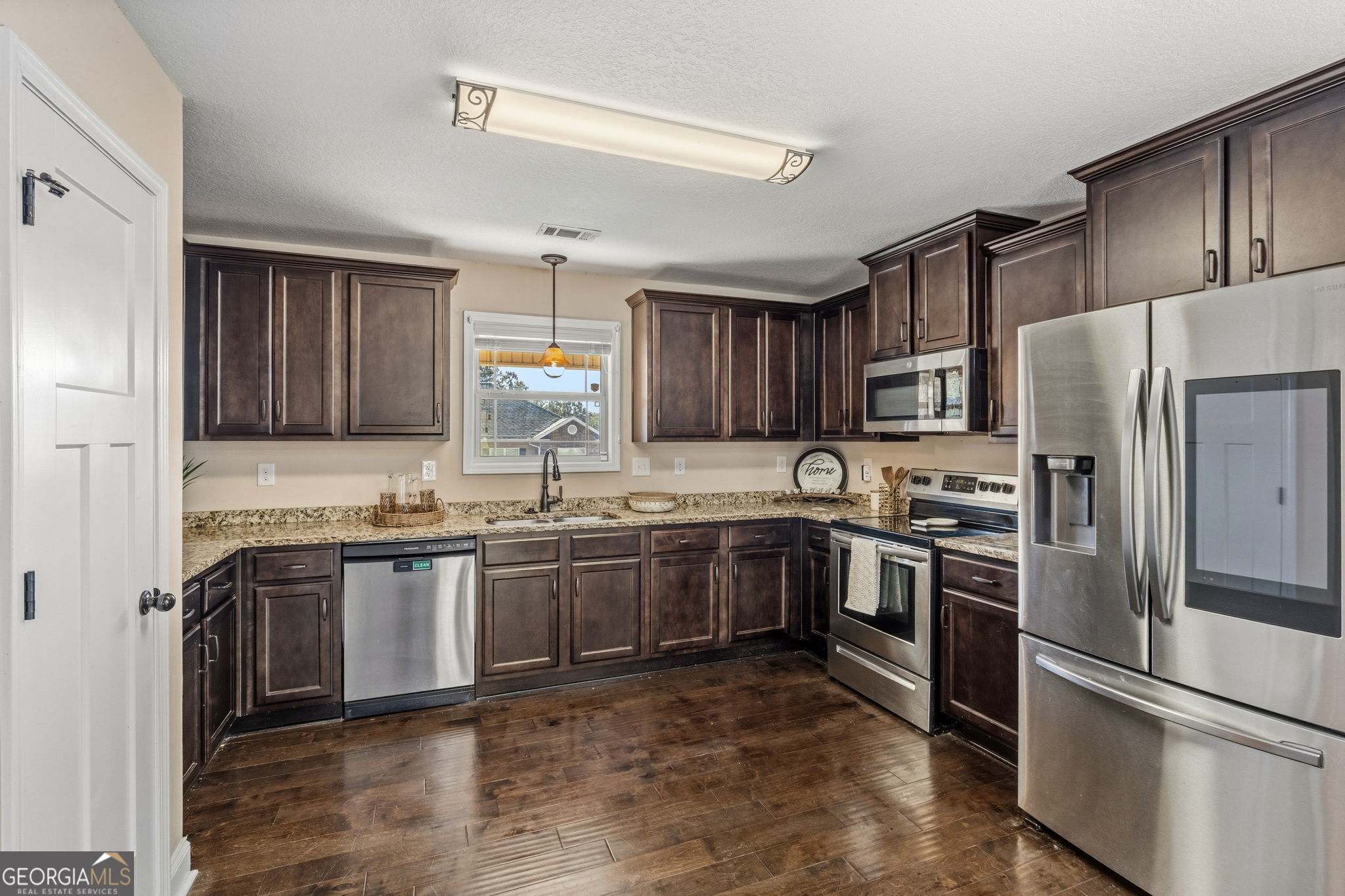 109 Hawks Ridge Trace Byron GA 31008