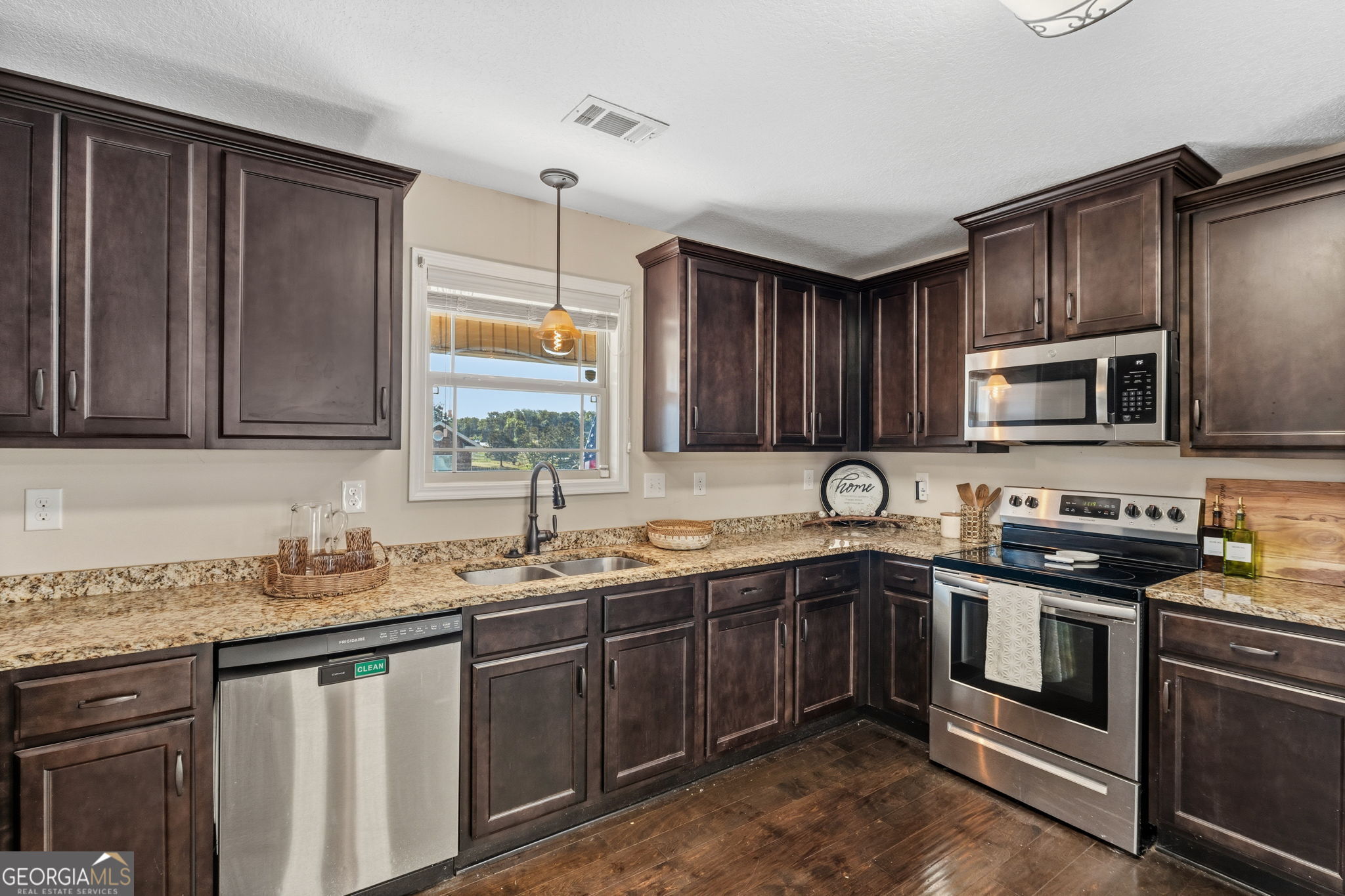 109 Hawks Ridge Trace Byron GA 31008