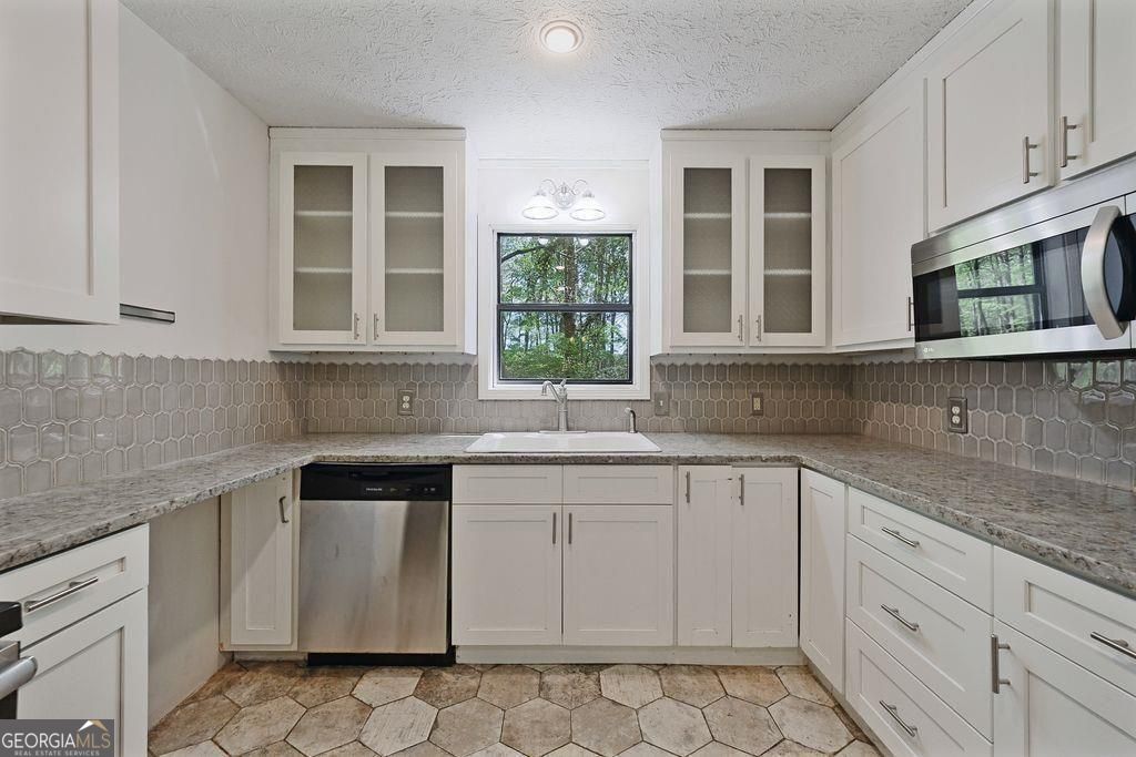 919 Lebanon Place Woodstock GA 30188