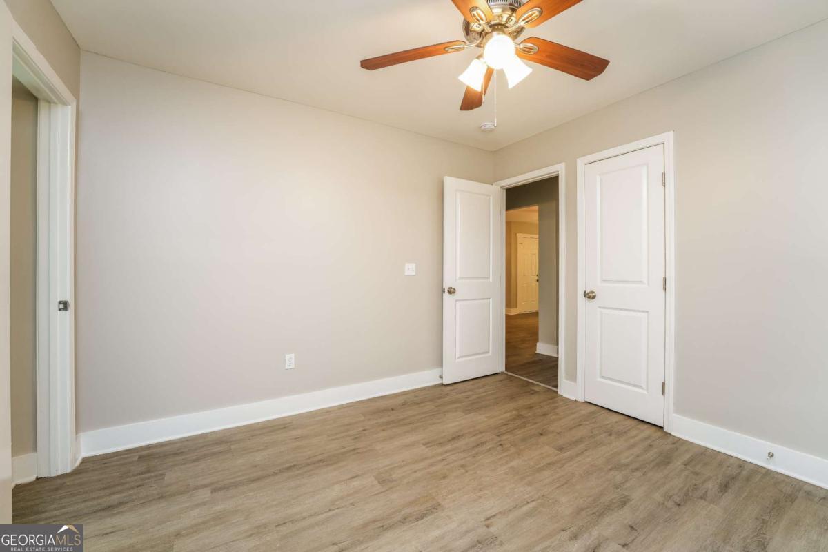 1174 Dolphin Drive SW Atlanta GA 30311