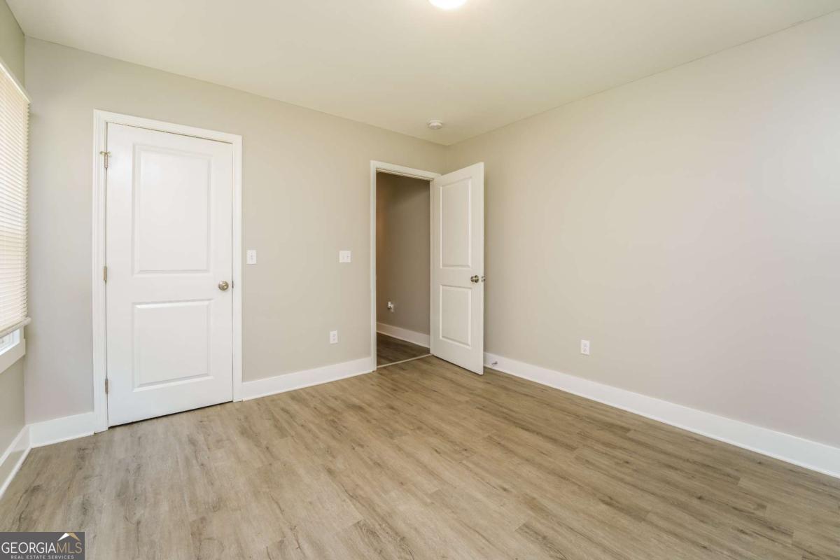 1174 Dolphin Drive SW Atlanta GA 30311